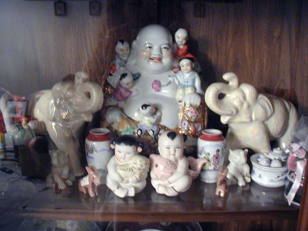 010_China_Cabinet_Collection
