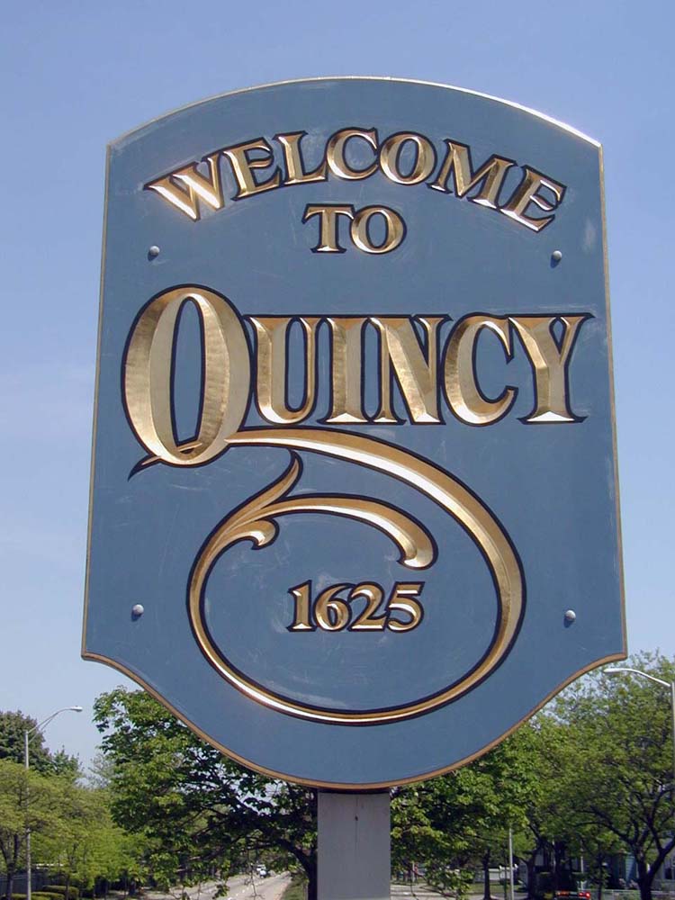 001_quincy_sign